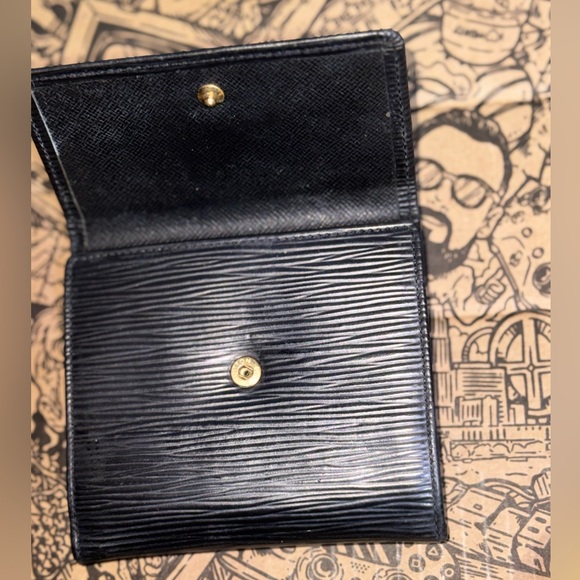 LOUIS VUITTON EPI WALLET - Picture 12 of 14